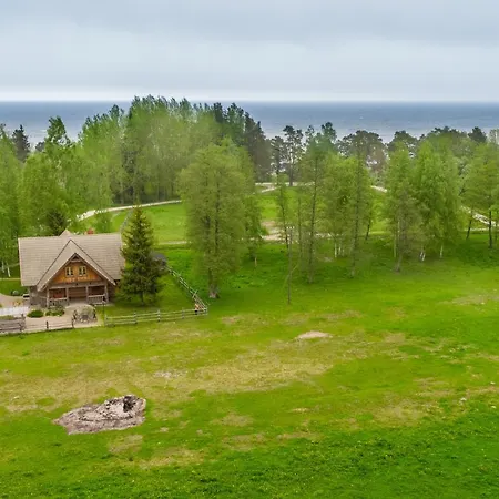 Arma Riding Farm And Holiday home