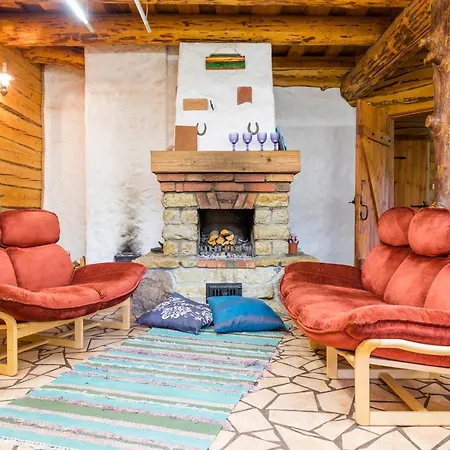 Arma Riding Farm And * Rutja